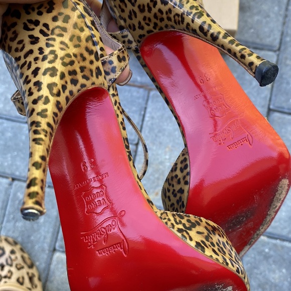 Cheetah Peep-toe Louboutin - Picture 5 of 8